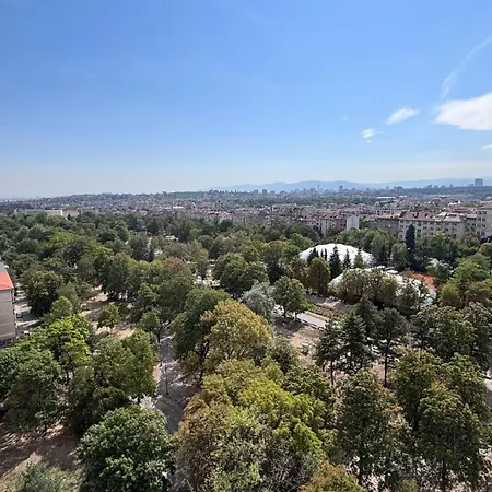 Апартаменты Zaimov Penthouse With Great View